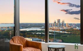 Best Location Apartment In Olympic Park